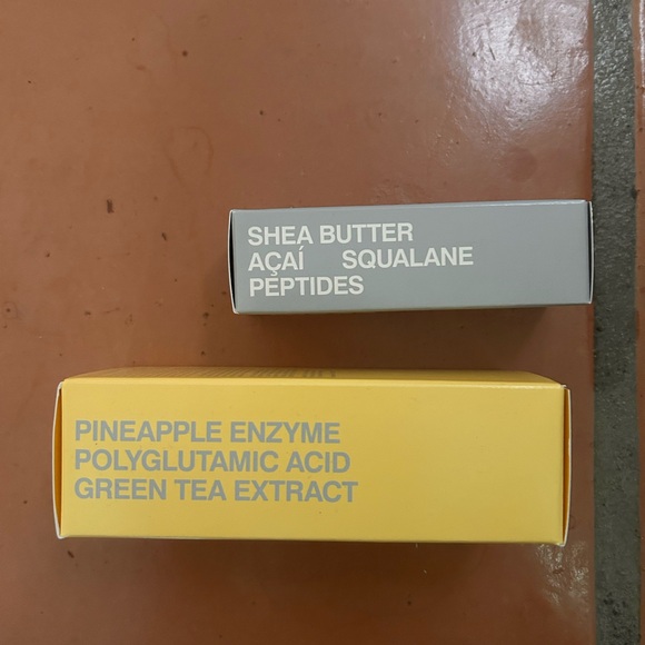 NWT - Rhode Skincare Set - Pineapple Refresh Cleanser & Barrier Restore Cream - Picture 2 of 9